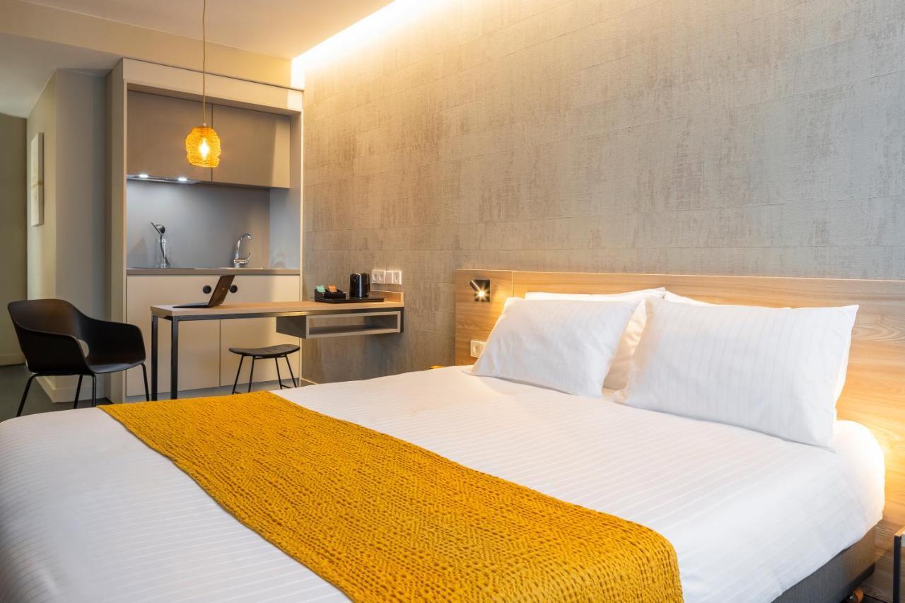 Aparthotel 37 Lodge Courbevoie Paris La Defense Екстериор снимка