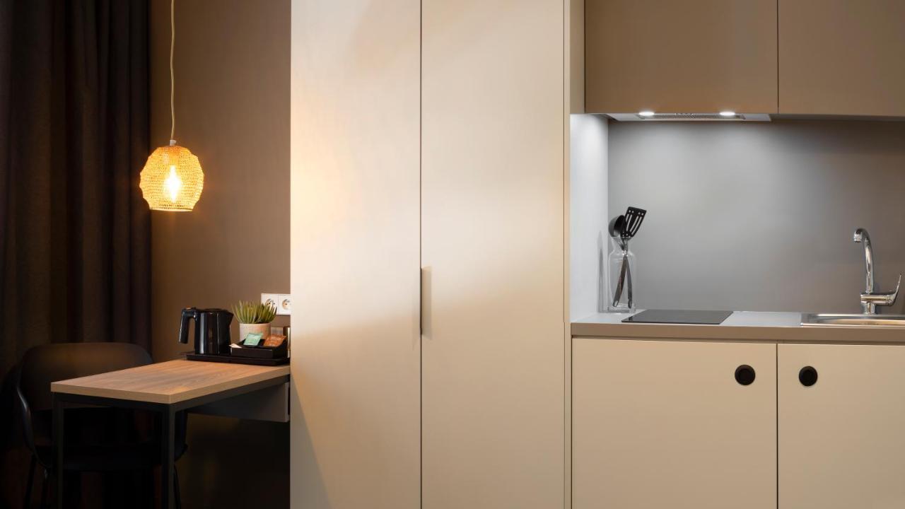 Aparthotel 37 Lodge Courbevoie Paris La Defense Екстериор снимка
