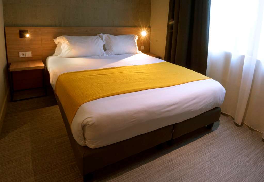 Aparthotel 37 Lodge Courbevoie Paris La Defense Стая снимка
